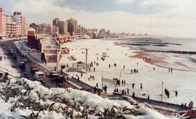 Foto: Neve histria que aconteceu em La Feliz, no Mar Del Plata em 1991. Imagem publicada pela Wikipedia. 