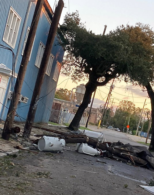 Estragos provocados em Nova Orleans com a passagem do furaco Zeta na quarta-feira. Crdito: Imagem divulgada pelo twitter @6puma