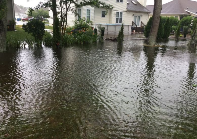 Inundao em Ocean City, Maryland, nesta sexta-feira. Crdito: Imagem divulgada pelo twitter @ttasselWBAL