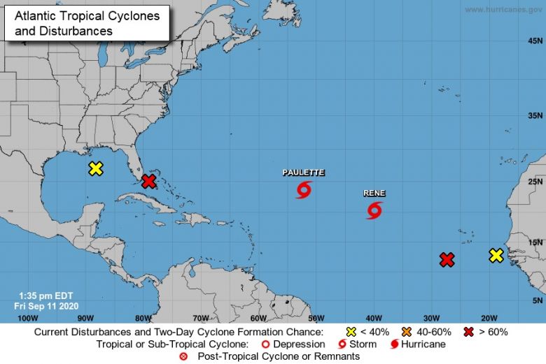 As tempestades Paulette e Rene atuam sobre o Atlntico, enquanto um novo distrbio  observado com ateno no noroeste das Bahamas e no sul da Flrida pelo NHC. Crdito: NHC. 