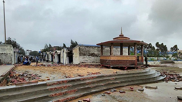 Danos na cidade de Digha, em Bengala Ocidental, aps a passagem do ciclone tropical Yaas na quarta-feira, 26 de maio. Crdito: Imagem divulgada pelo twitter @CalcuttaTimes