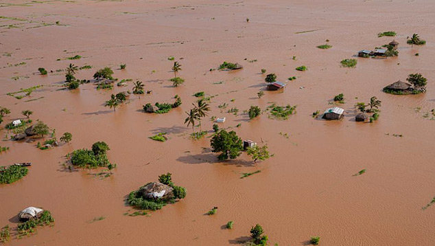 Imagem area de Quelimane, a 300 quilmetros de Beira, em Moambique aps chuvas torrenciais provocadas pelo ciclone tropical Eloise. Crdito: Divulgao pelo twitter da Organizao Meteorolgica Mundial @WMO  