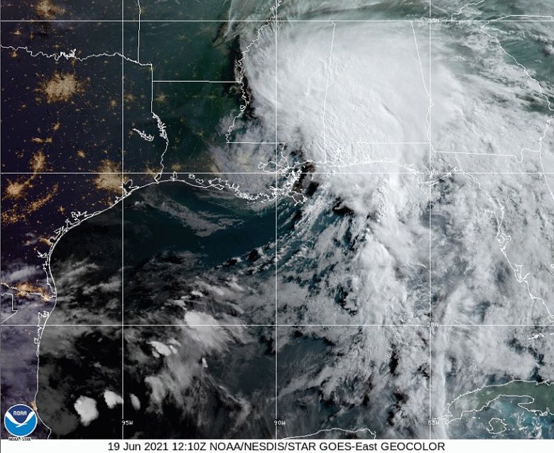 Imagem de satlite mostra a tempestade tropical Claudette avanando sobre o sul dos Estados Unidos neste sbado, dia 19 de junho. Crdito: NOAA