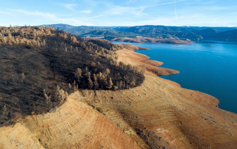O Vale do Sacramento recebe cerca de 85% de seu abastecimento de gua at o incio de abril. Este ano, recebeu apenas 43%. Vista do Lago Oroville est com 53% da capacidade. Crdito: Imagem divulgada pelo twitter oficial @CA DWR 