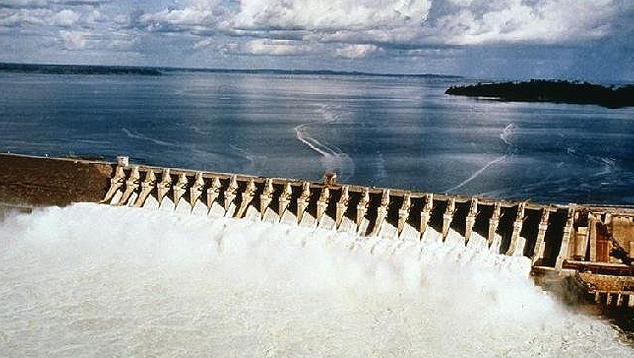 Imagem ilustrativa da Usina de Balbina, localizada em Balbina a 70 km de Presidente Figueiredo, Amazonas. Crdito: amazonia.org.br