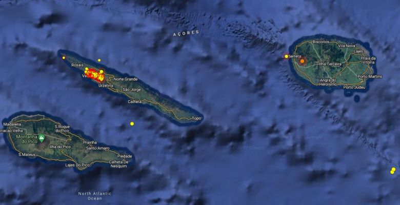 Mapa mostra a quantidade de sismos observados em parte dos Aores nos ltimos dias. As cores laranja e vermelho indicam os abalos mais recentes. A Ilha Terceira est  direita da imagem e a Ilha So Jorge no centro. Crdito: CIVISA