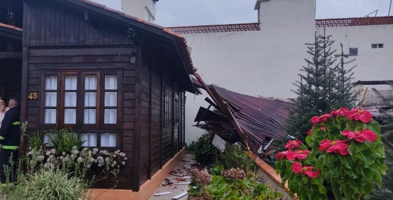 Destruio em Campo Alegre, aps passagem de tornado no domingo. Crdito: CBM/Divulgao