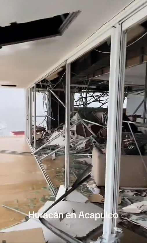 Imagens de destruio em um quarto de hotel em Acapulco. Crdito: reproduo redes sociais. 