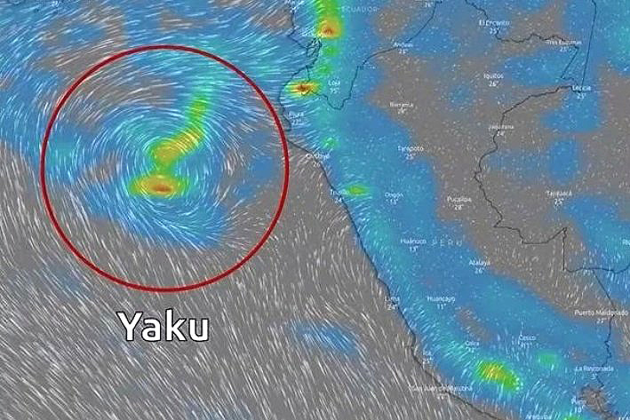 O ciclone tropical ainda desorganizado em desenvolvimento no mar peruano em 7 de maro. Crdito: Divulgao @Senamhiperu