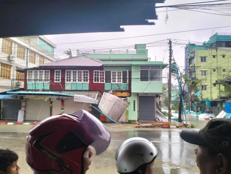 Destruio em Rakhine, Mianmar, aps a chegada do ciclone Mocha. Crdito: Divulgao via twitter @Wai129  