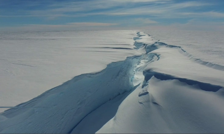 Rachadura Chasm 1 na Plataforma de Gelo Brunt, que culminou com o nascimento do novo iceberg em 22 de janeiro de 2023. Crdito: BAS 