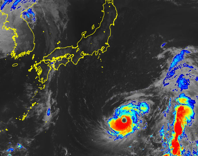 Imagem de satlite mostra o tufo Lan localizado ao leste do Japo dia 8 de agosto. Crdito: Himawari 8/9 