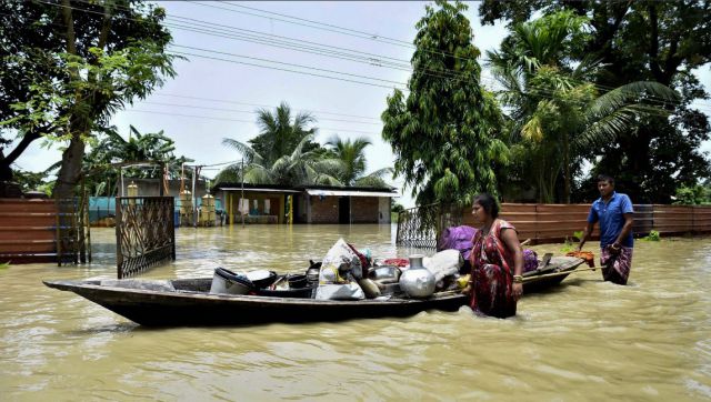 Inundação em Assam, na Índia. Norte e nordeste do país são afetados pelas monções. Foto: Divulgação Twitter @indiatvnews.