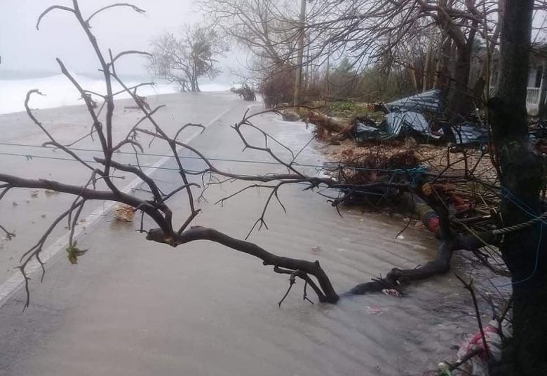 A ilha da Providência foi completamente destruída pelo furacão Iota. Crédito: Imagem divulgada pelo twitter @alis inway  