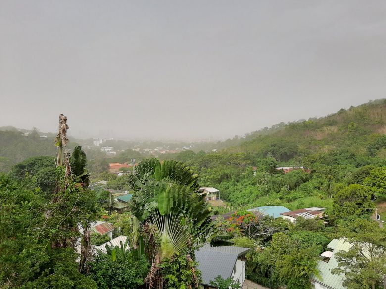 Poeira na ilha de Trinidad, pr�ximo � costa da Venezuela. 