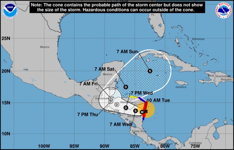 Trajeto previsto para o furacão Eta nos próximos dias. Crédito: NHC.