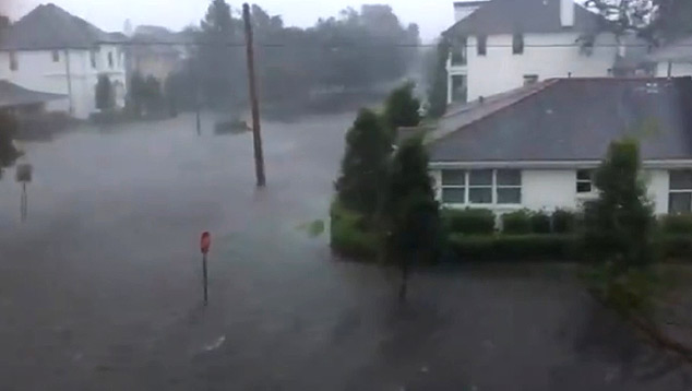 O furacão Ida tocou o solo da Louisiana ao meio-dia deste domingo com ventos catastróficos de 249 km/h. Crédito: Imagem divulgda pelo twitter @PaigeGauge/Victoria Gallo