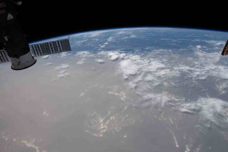 Nuvem Godzilla de 2020 vista a bordo da Esta��o Espacial Internacional. Cr�dito: NASA