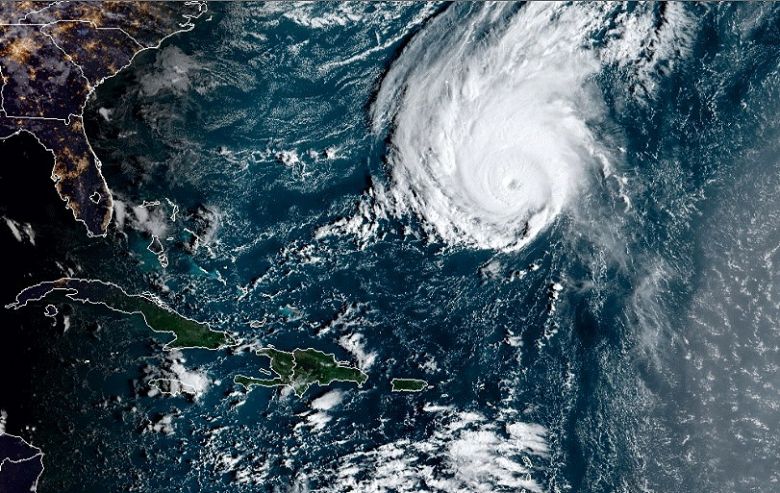Imagem de satélite mostra o grande furacão Sam ao norte do Caribe, sobre o Atlântico nesta sexta-feira, dia primeiro. Crédito: NOAA