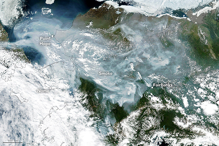 Imagem de satlite capturada no dia primeiro de julho revela grande quantidade de fumaa sobre o Alasca, EUA. Esta deve ser uma temporada recorde. Crdito: NOAA