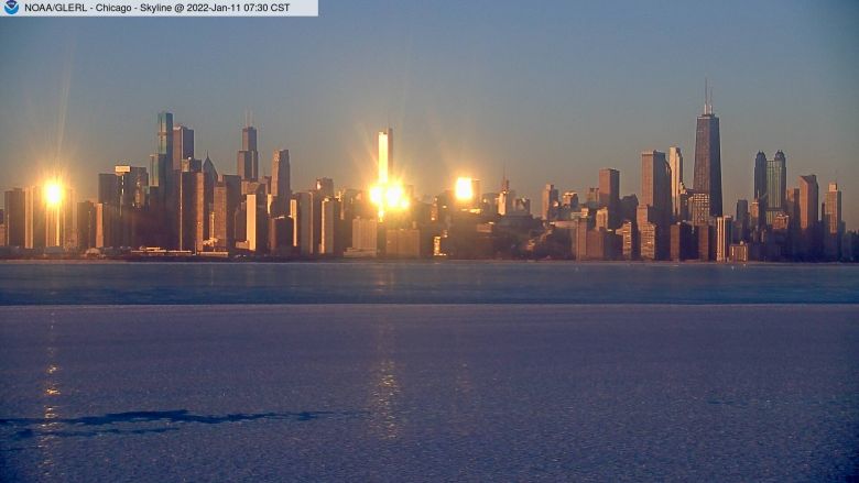 Amanhecer em Chicago, ter�a-feira, 11 de janeiro. Cr�dito: @NWSChicago