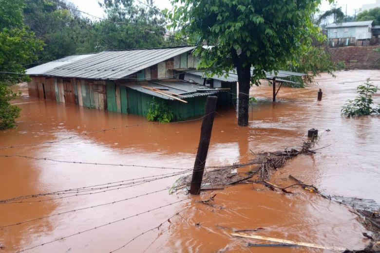 Temporais provocam inundaes no oeste sudoeste do Paran. Crdito: Divulgao Defesa Civil do Paran 