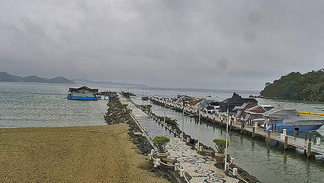 Balne�rio Cambori� na manh� desta ter�a-feira, dia 9. Cr�dito: Divulga��o pelo twitter @MonitoramentoSC