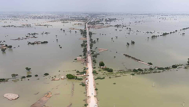 Sul do Paquisto  a rea mais atingidas pelas graves enchentes dos ltimos dias. Crdito: Imagem divulgada pelo twitter @zubairabbasi