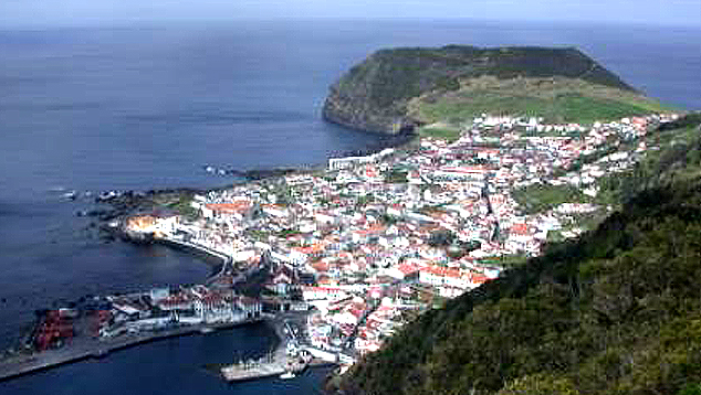 Imagem ilustrativa da Ilah de São Jorge, aquipélago dos Açores. Cerca de 12700 sismos foram registrados em uma semana na região. Crédito: Divulgação CIVISA