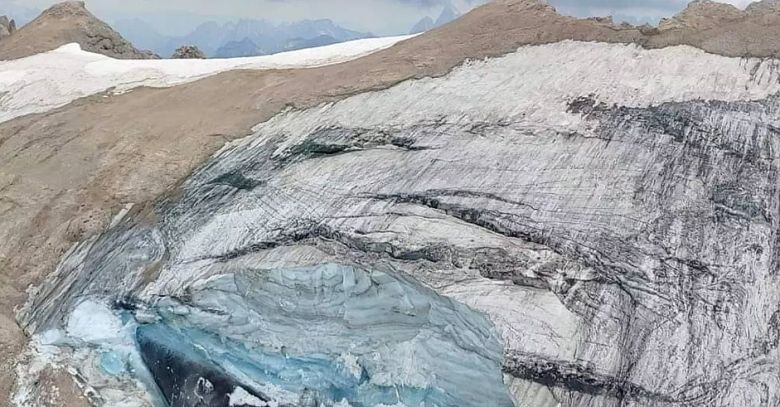 Imagem de parte da cadeia montanhosa de Dolimitas, na It�lia, em julho de 2022, quando ocorreu um colapso durante uma onda de calor extremo. Cr�dito: Divulga��o CNSAS