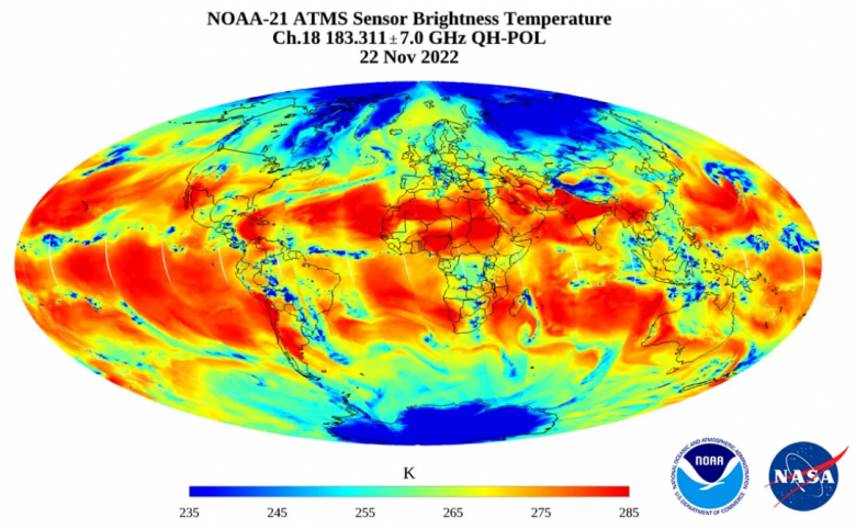 Imagem capturada em 22 de novembro pelo NOAA-21 mostra o vapor de gua disponvel no momento na atmosfera. Crdito: NOAA