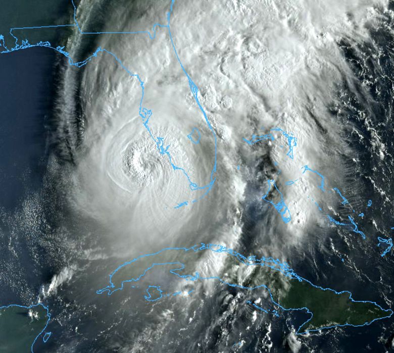 Imagem de satlite mostra o olho do grande furaco Ian muito prximo  costa da Flrida. Ian est no limite entre as categorias 4 e 5 de ventos. Crdito: NOAA/@spann 