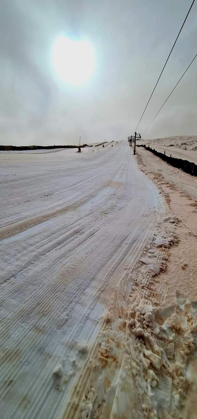 Poeira do Saara atinge a Serra da Estrela em Portugal no dia 15 de mar�o. Cr�dito: Divulga��o twitter @meteoestrela