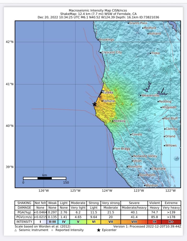 Mapa mostra rea e cidades da Califrnia prximas ao epicentro do tremor, que sentiram o abalo e reportaram alguns danos. Crdito: USGS 