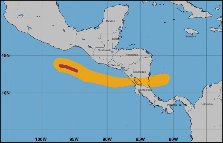 Mapa mostra a trajetria de Bonnie como tempestade tropical e furaco. Crdito: NHC 
