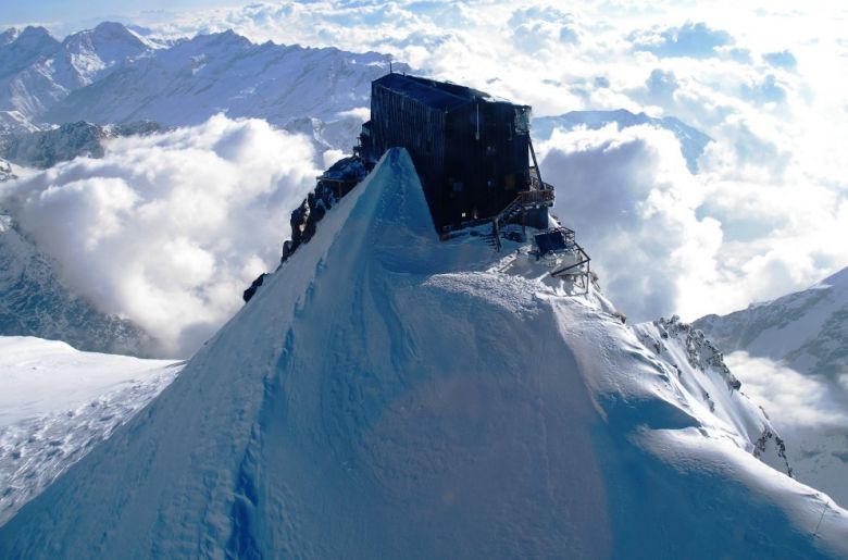 Imagem Ilustrativa. Cabana Regina Margherita est� no Punta Gnifetti, um dos Picos do Monte Rosa, na fronteira da It�lia com a Su��a. Cr�dito: facebook.com/RifugioCapannaMargherita/