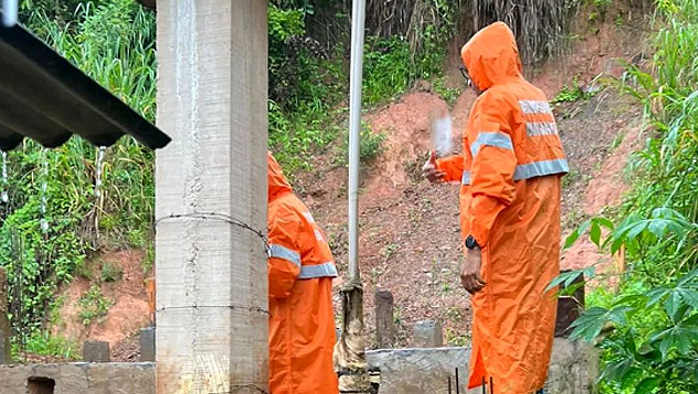 Defesa Civil trabalha na vistoria de im�vel atingido por deslizamento de terra durante as chuvas fortes no Maranh�o. Cr�dito: Divulga��o Instagram @defesacivil ma