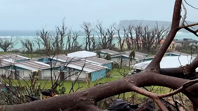 O super tufo Mawar atravessou Guam no dia 24, e foi considerada uma das mais fortes tormentas a impactar a ilha do Pacfico. Crdito: Divulgao via twitter @EarthUncutTV