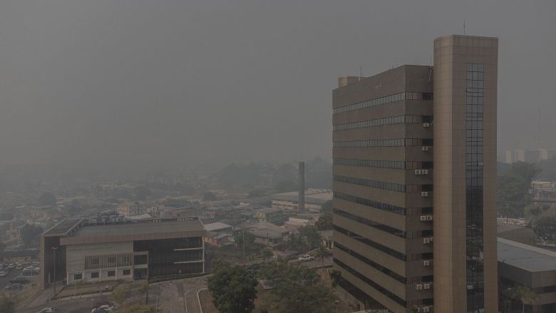 Manaus foi coberta por fumaa no dia 11 de outubro. Crdito: Raphael Alves/Fotos Pblicas 