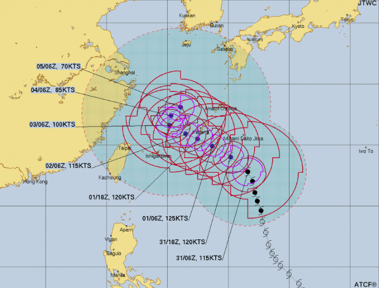 Trajeto estimado para Khanun nos pr�ximos dias. Cr�dito: JTWC