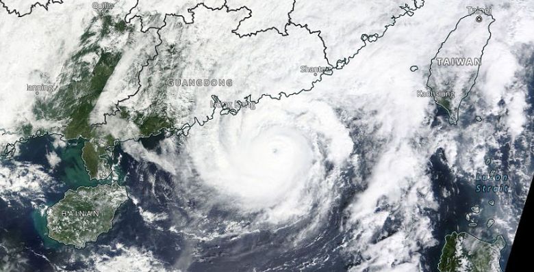 Imagem de satlite mostra a tempestade tropical Koinu prxima  Hong Kong, no sul da China, no dia 7 de outubro. Crdito: Worldview/NASA  