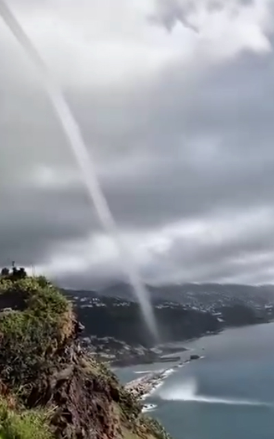 Tromba d' gua flagrada na ilha da Madeira dia 17. Crdito: divulgao via Threads @Jonataribas/Luz Vieira
