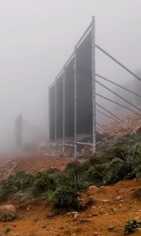 Coletor de neblina testado no Deserto do Atacama. Crdito: divulgao via X @EnsedeCiencia 
