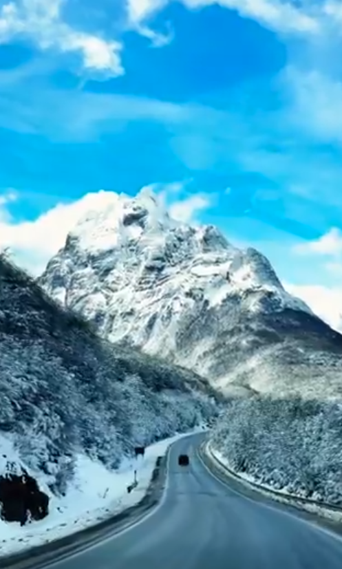 Terra do Fogo, Patag�nia Argentina, 23 de abril. Cr�dito: divulga��o via X @Ushuaiamag 