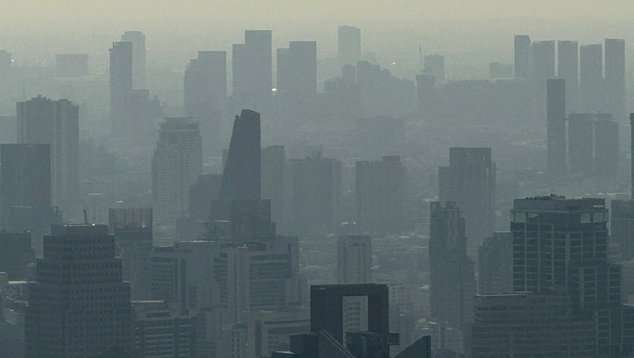 Imagem ilustrativa Bangkok em dia de alta concentra��o de polui��o. Cr�dito: divulga��o via X @ThaiPBSWorld 