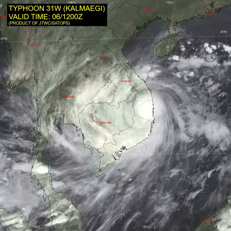 Imagem de sat�lite mostra Kalmaegi entrando no Vietn� dia 6. Cr�dito: JTWC
