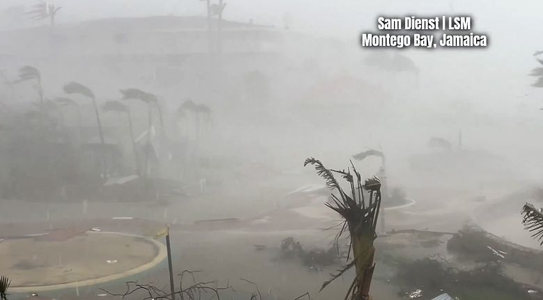 Montego Bay, Jamaica. Crdito: reproduo via X @Tornadair/@samdienst  