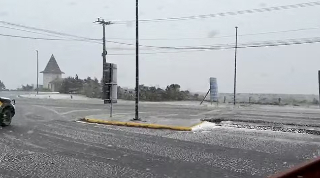 Serra do Rio do Rastro precisou ser fechada por causa da neve. Cr�dito: divulga��o PMRv