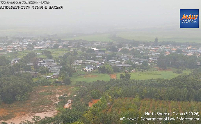 Imagem da costa norte de Oahu feita por drone em 20 de mar�o. Cr�dito: divulga��o <BR>Departamento de Pol�cia do Hava�