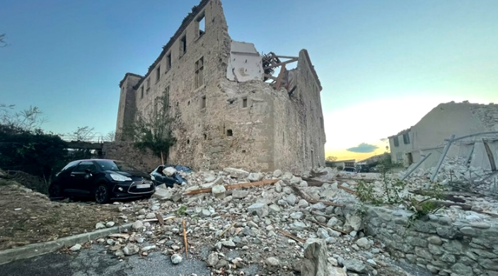 Mais de 300 casas e edifica��es sofreram danos com o tornado no sudoeste da Fran�a. Cr�dito: divulga��o Meteo France/@cyclone30 